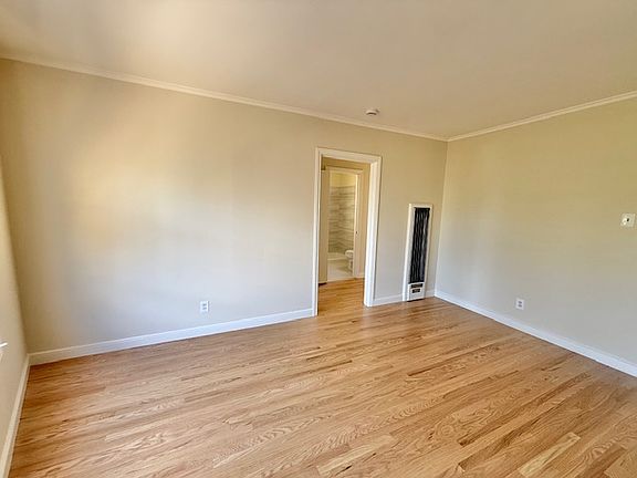 3rd image of 455 Arlington St APT 6