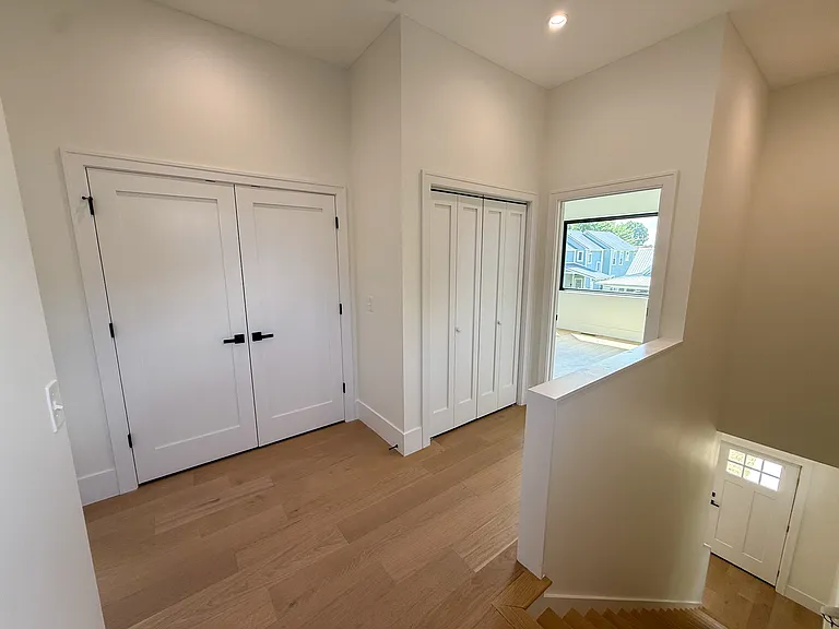 1448 Lexington Ave #A — Photo 17