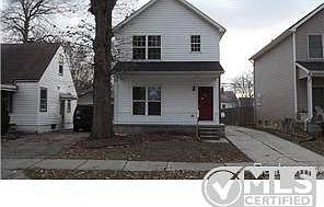 2nd image of 22914 Maxine St