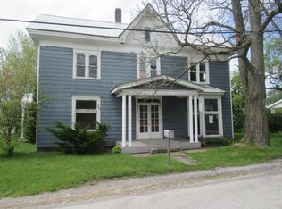 52 Pioneer Lake Rd, Commodore, PA 15729