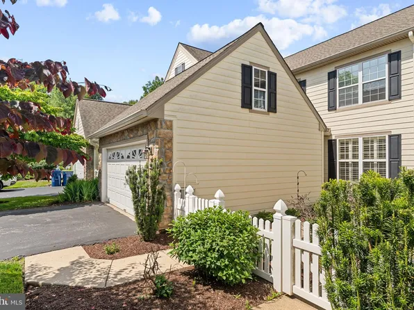 177 Stewarts Ct, Phoenixville, PA 19460