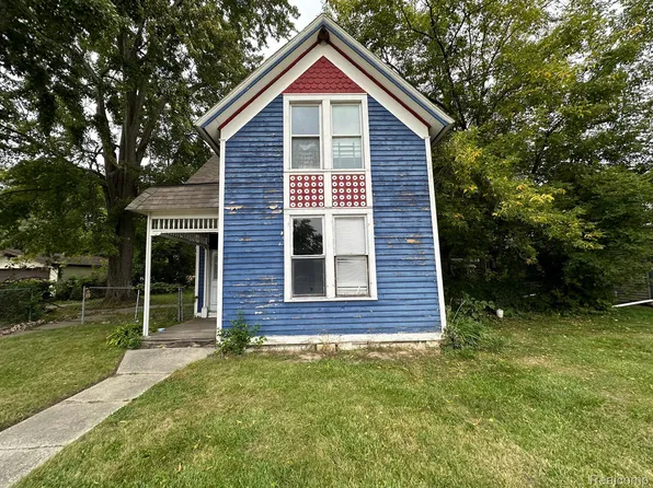 171 Court St, Mount Clemens, MI 48043