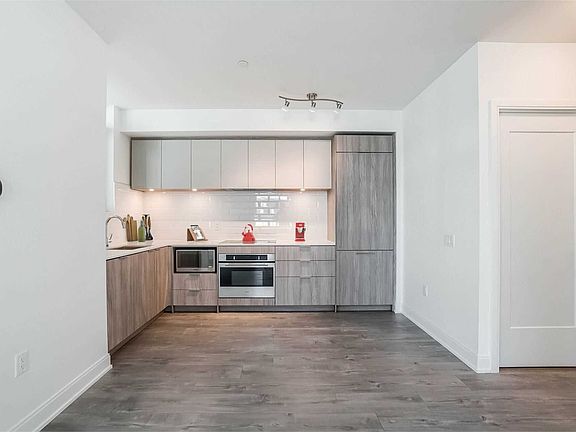 5th image of 65 Annie Craig Dr #504