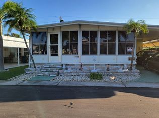 34466 Palm Dr N, Pinellas Park, FL 33781