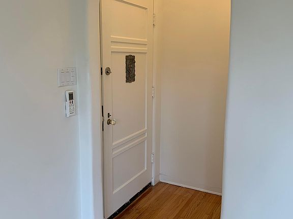 5th image of 3109 1/2 Silver Lake Blvd