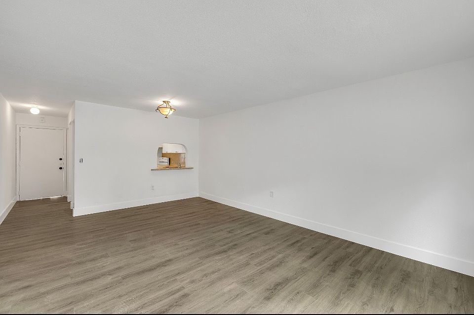 1st image of 17255 SW 95th Ave APT 107