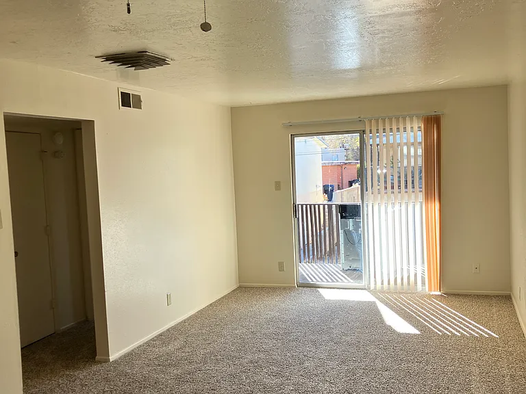 1917 Ridgecrest Dr SE #413 — Photo 18