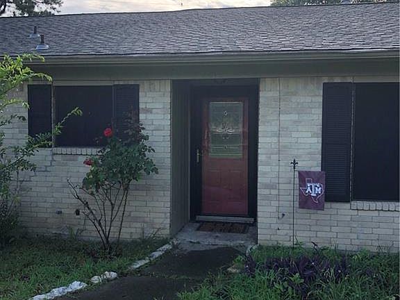 3rd image of 2819 Normand Dr