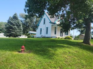 101 E Pryor St, Farwell, NE 68838
