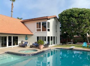 17083 Westport Dr, Huntington Beach, CA 92649