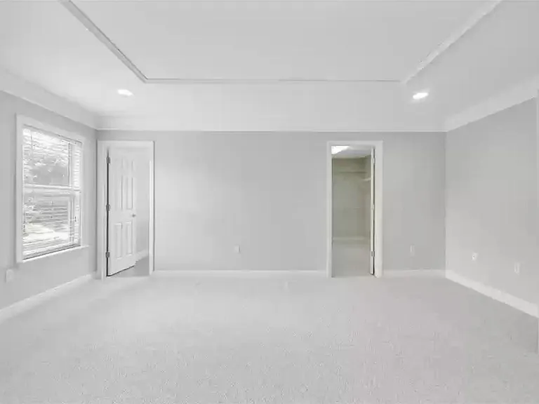 10119 Malpas Point — Photo 39
