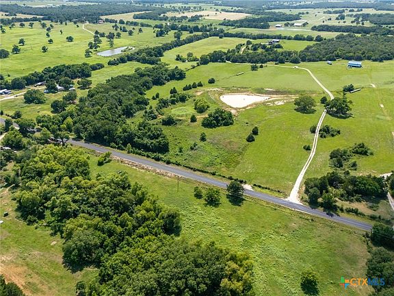2nd image of 1500 County Road 481
