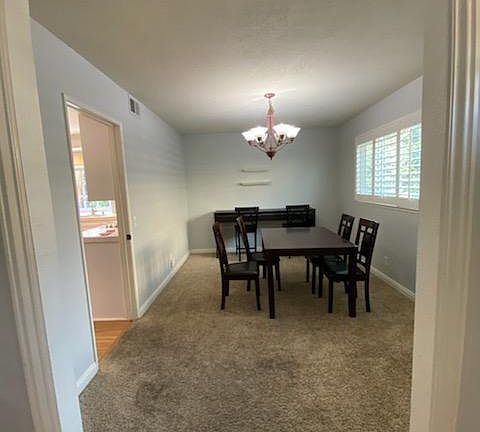 4th image of 15201 Champagne Cir