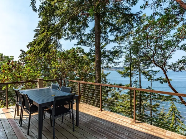 556 Beckett Point Road, Port Townsend, WA 98368
