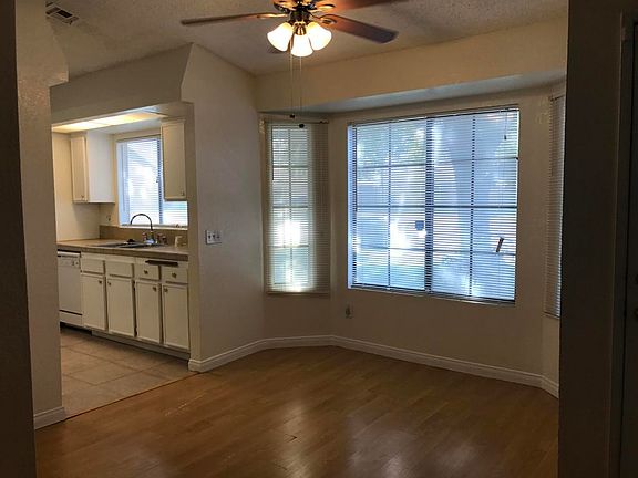 4th image of 1449 W Avenue H8