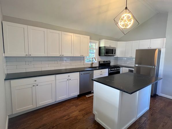 139 Summit Rd #A
