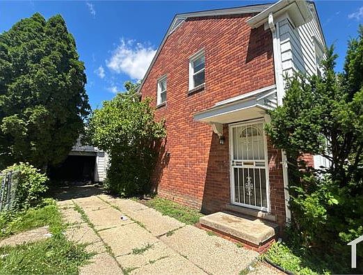 1st image of 16879 Evergreen Rd