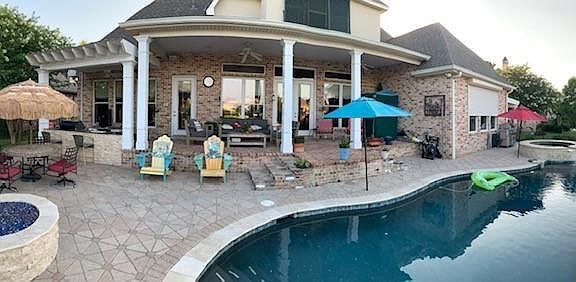 4th image of 172 Islander Dr