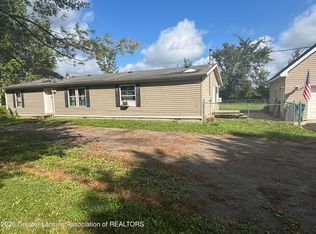 3148 Tyrell Rd, Owosso, MI 48867