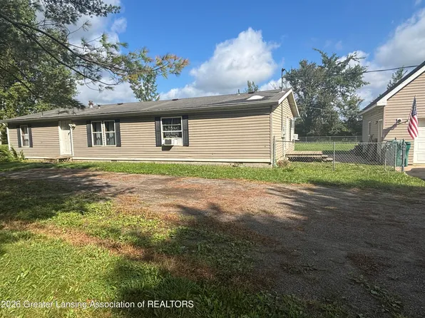 3148 Tyrell Rd, Owosso, MI 48867