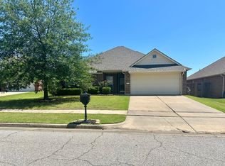 717 E Boston St S, Broken Arrow, OK 74012