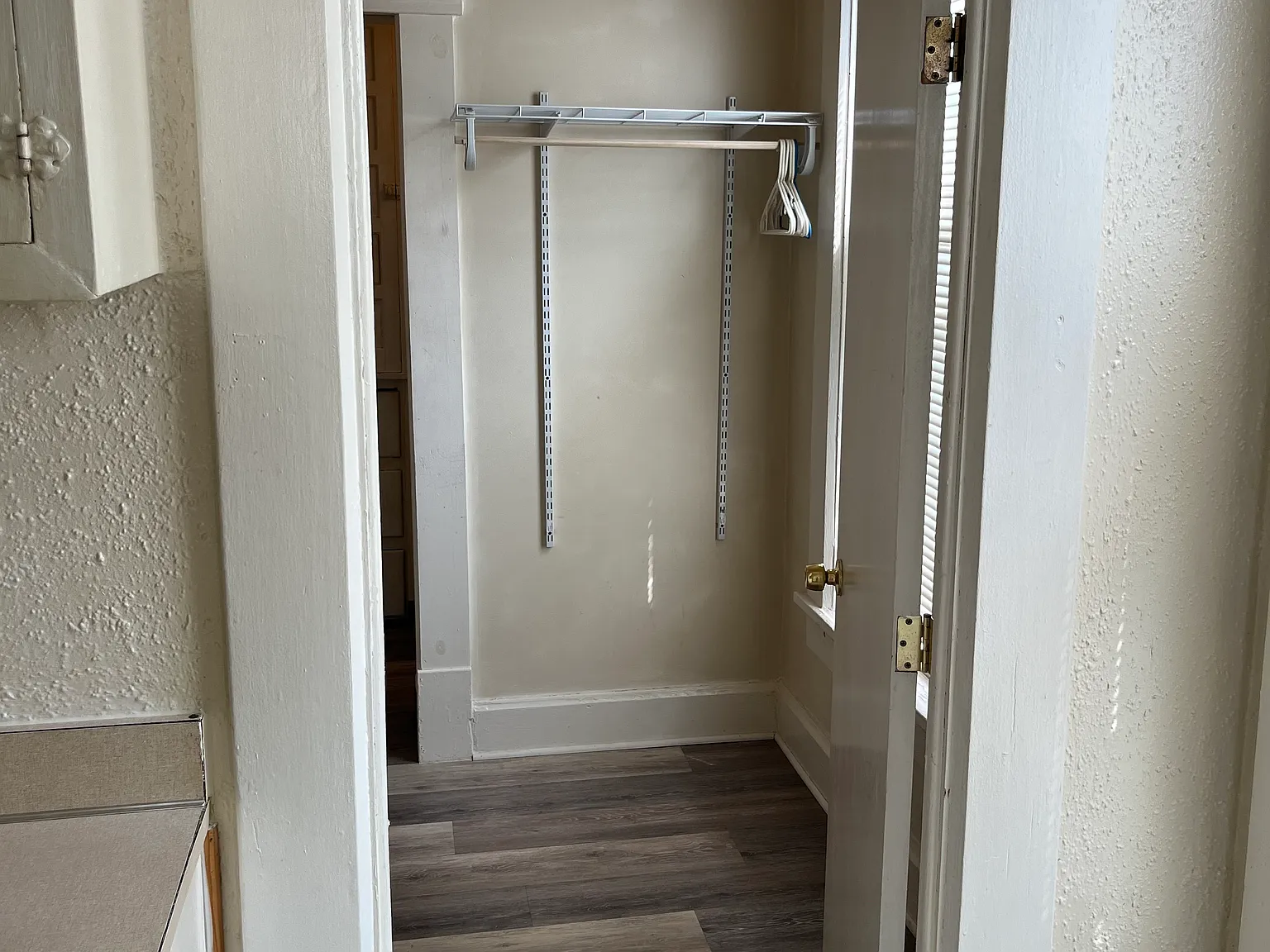 1 bed, 450 sqft, $725 — Photo 3
