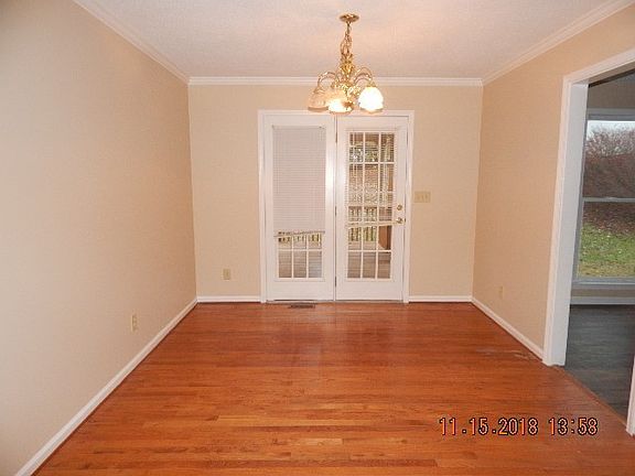 4th image of 3126 Southpoint Dr