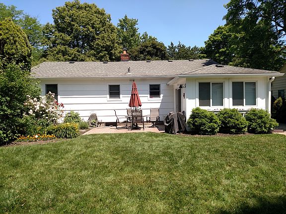 4th image of 469 Owendale St