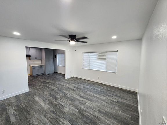 5th image of 714 W 95th St #2