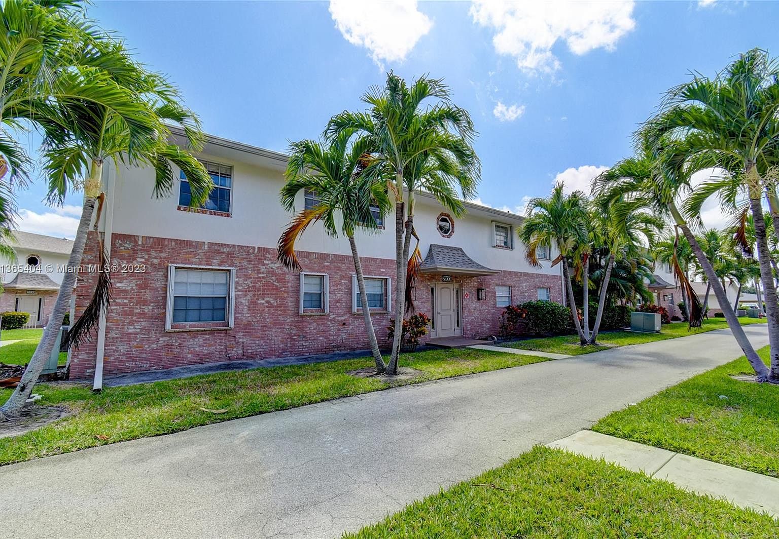 2033 S Seacrest Blvd APT D, Boynton Beach, FL 33435 Zillow