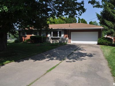 14269 115th Ave, Davenport, IA, 52804
