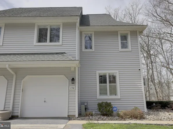 150 S Orchard Ave, Kennett Square, PA 19348