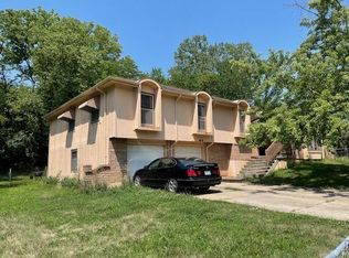 4010 E 123rd Ter UNIT A & B, Grandview, MO 64030