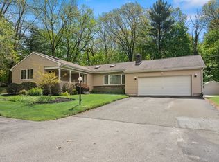 9 Birchwood Ter, Groveland, MA 01834