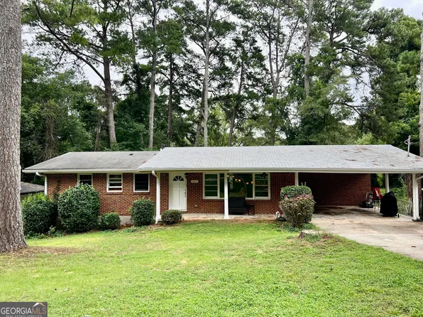 4002 E Hilda Cir, Decatur, GA 30035