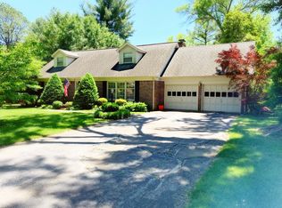 1423 Sherwood Dr, Bowling Green, KY 42103