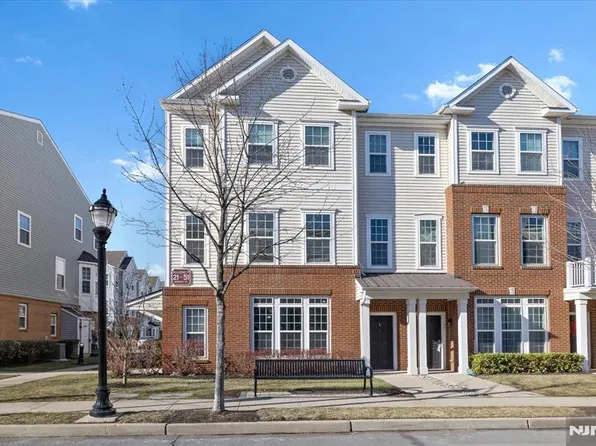 49 Wesmont Dr #1715, Wood Ridge, NJ 07075