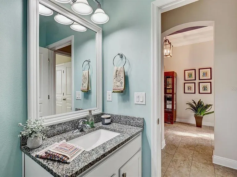 7209 Meeting House Ln — Photo 26