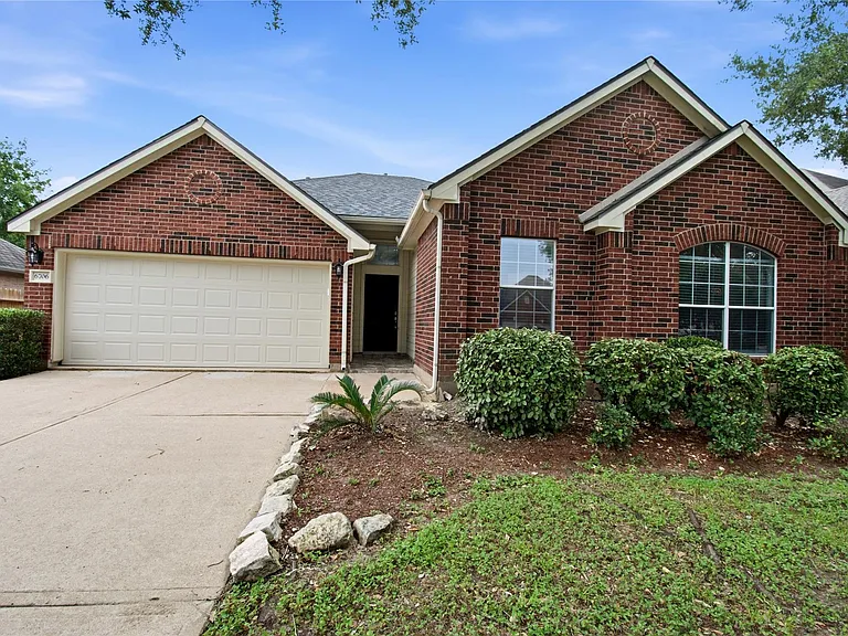 6706 Paigetree Ln — Photo 5
