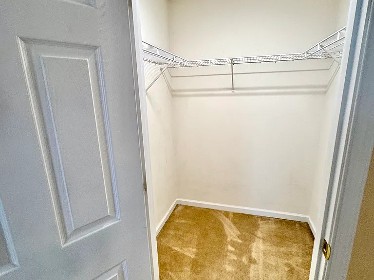 33 Sara Ln — Photo 8