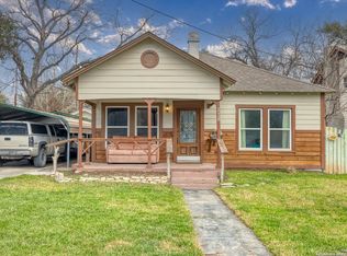 320 Benson Rd, Uvalde, TX 78801