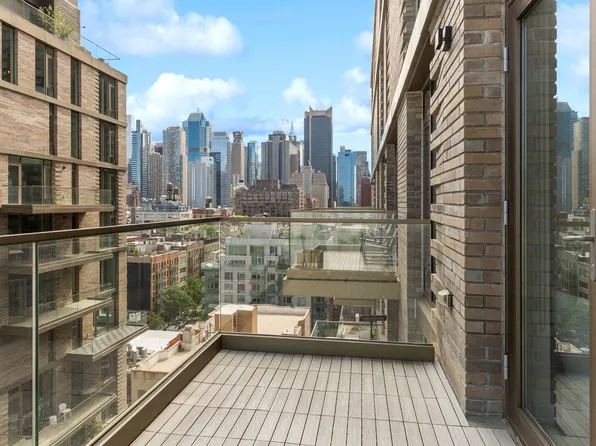 505 West 43rd Street 12H image 8 of 8
