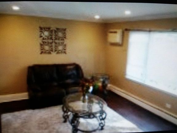 3rd image of 4128 W Byron St #1