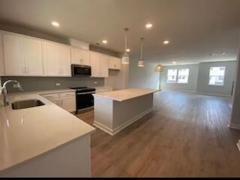 9412 Sun Fountain Dr — Photo 8