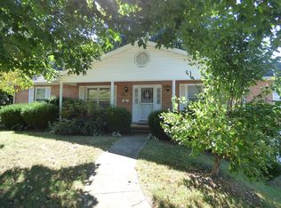 875 N 18th St, Wytheville, VA 24382