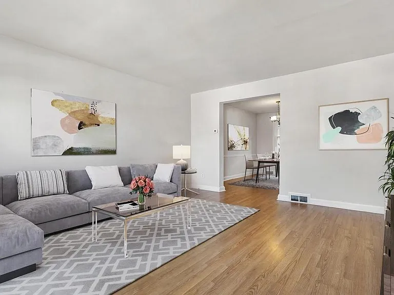 1749 Joan Ave — Photo 6