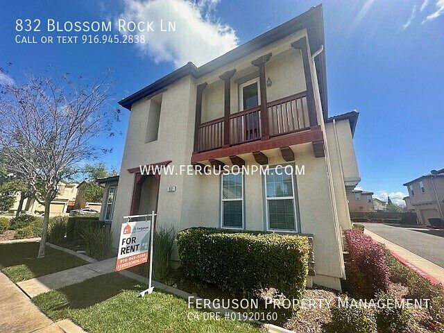 1st image of 832 Blossom Rock Ln