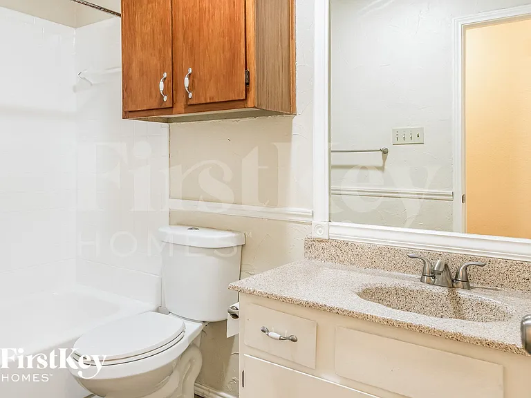 5624 Lordsburg Trl — Photo 14