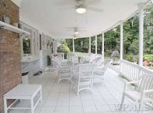 50 Indian Hill Rd, Mount Kisco, NY 10549
