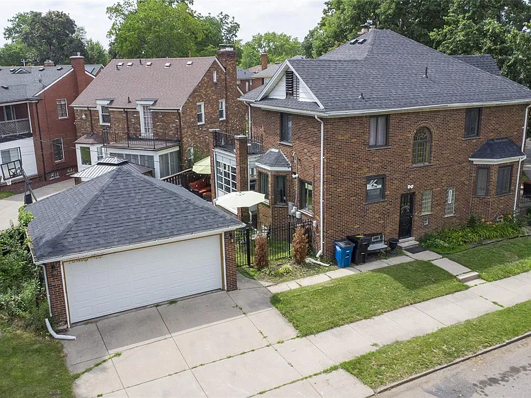20096 Shrewsbury Rd — Photo 65